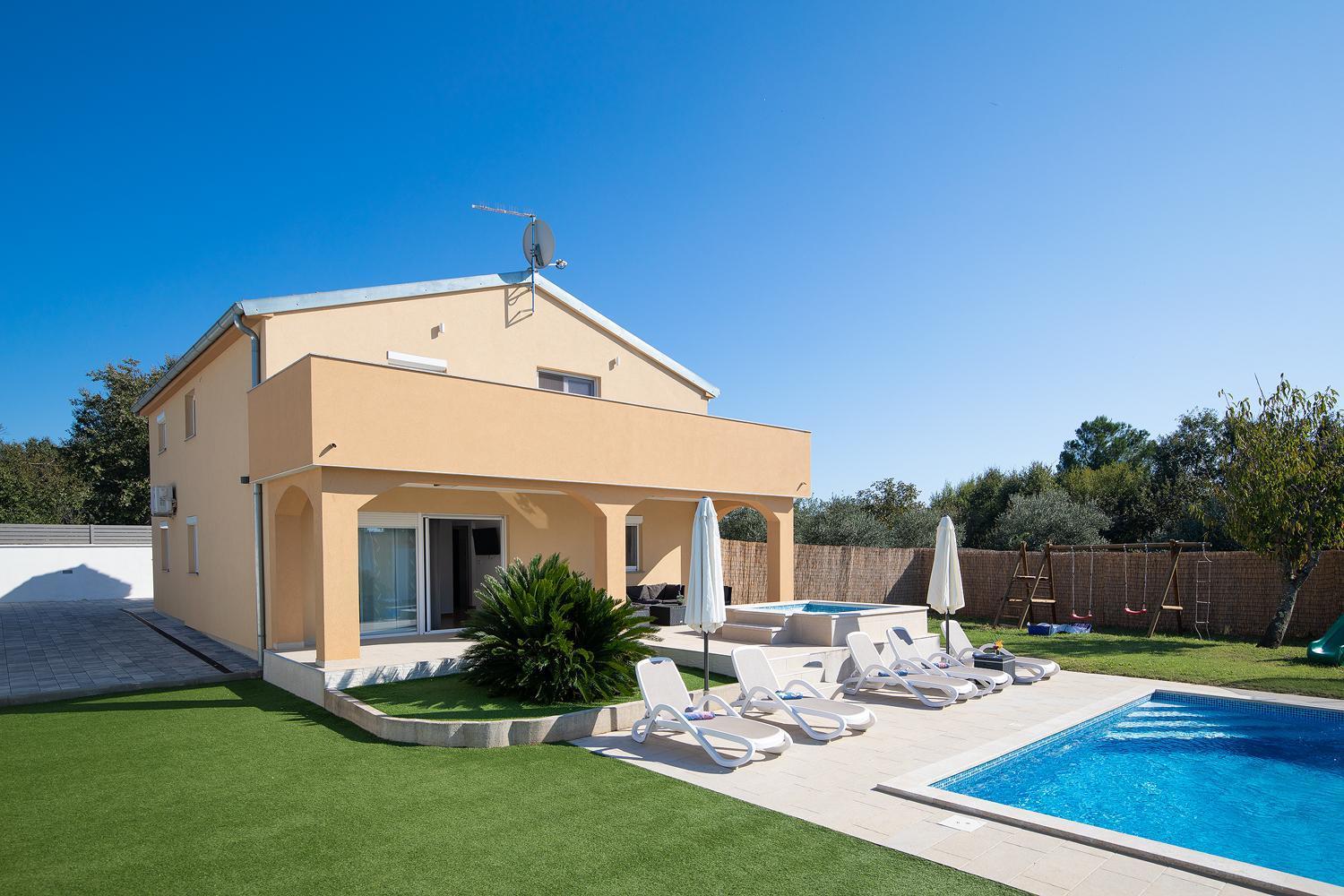 מדולין Villa Suhalj מראה חיצוני תמונה