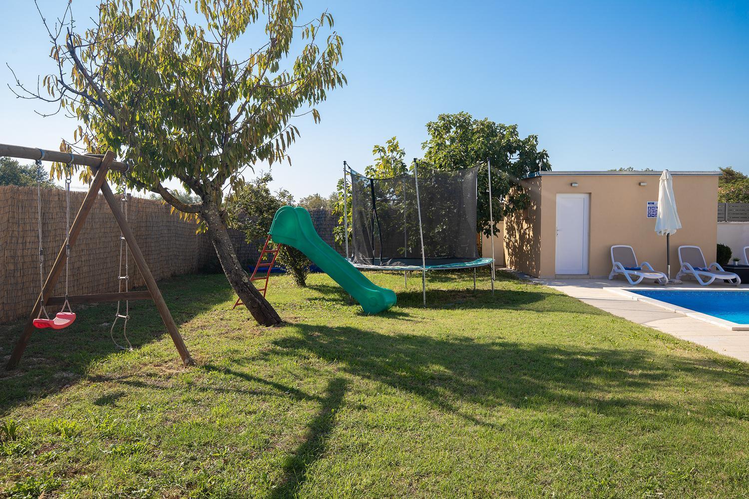 מדולין Villa Suhalj מראה חיצוני תמונה
